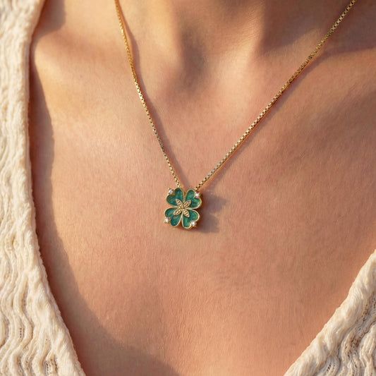 Green Clover Necklace
