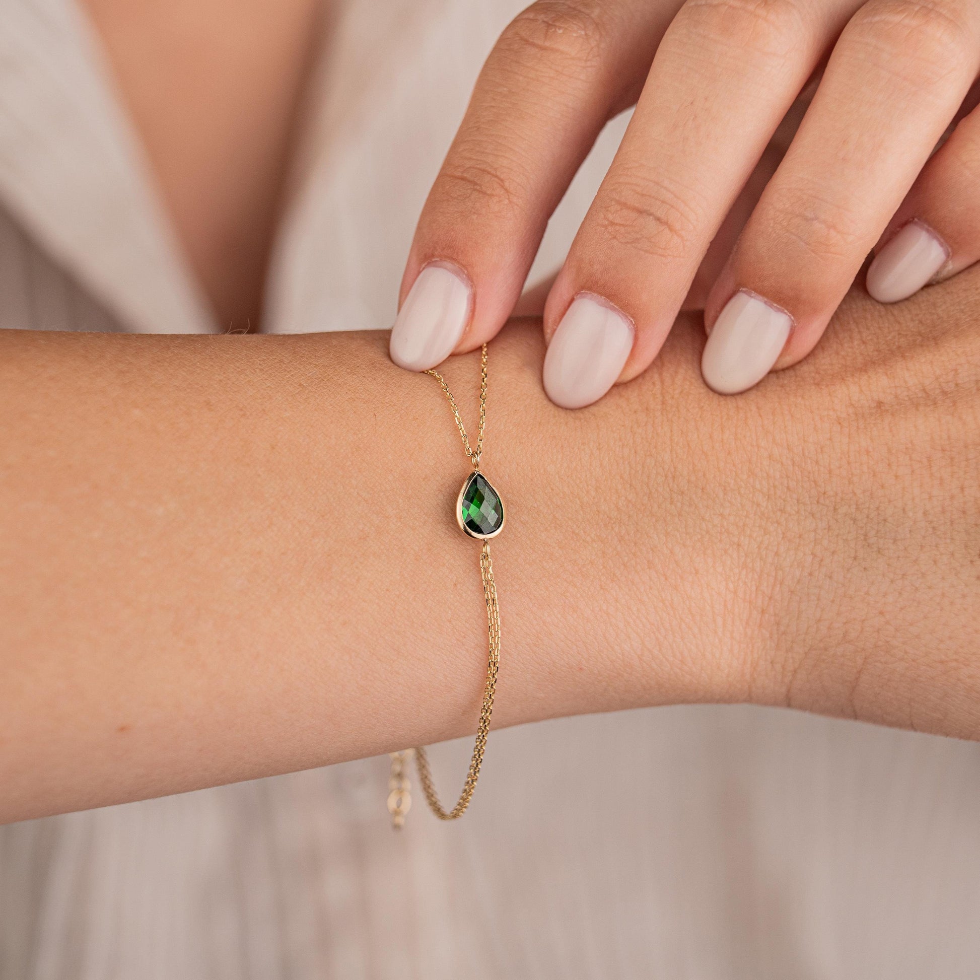 14k Solid Gold Double Chain Emerald Teardrop Bracelet, Elegant Gemstone Jewelry, Minimalist Gold Wristwear, Luxury Gift for Her