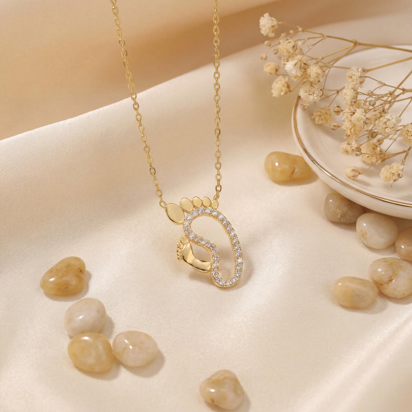 Baby Feet Necklace, Footprint Heart, New Mom Gift, Push Present, Pregnancy Gift, 14K Gold Plated, Mothers Day Jewelry, Baby Shower Idea