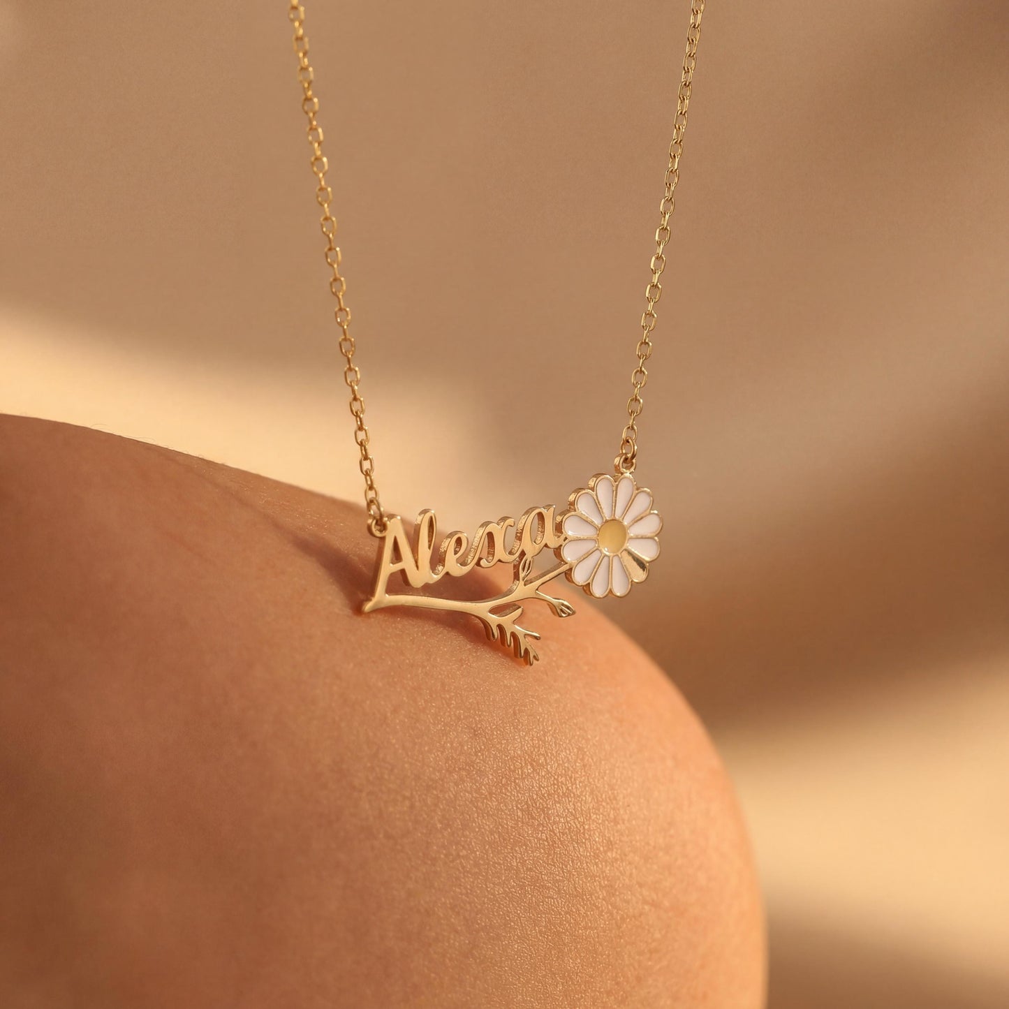 Daisy Name Necklace, Custom Flower Pendant, Personalized Gift for Mom, Spring Jewelry, Floral Nameplate, Gift for Her, Birthday Gift, Dainty