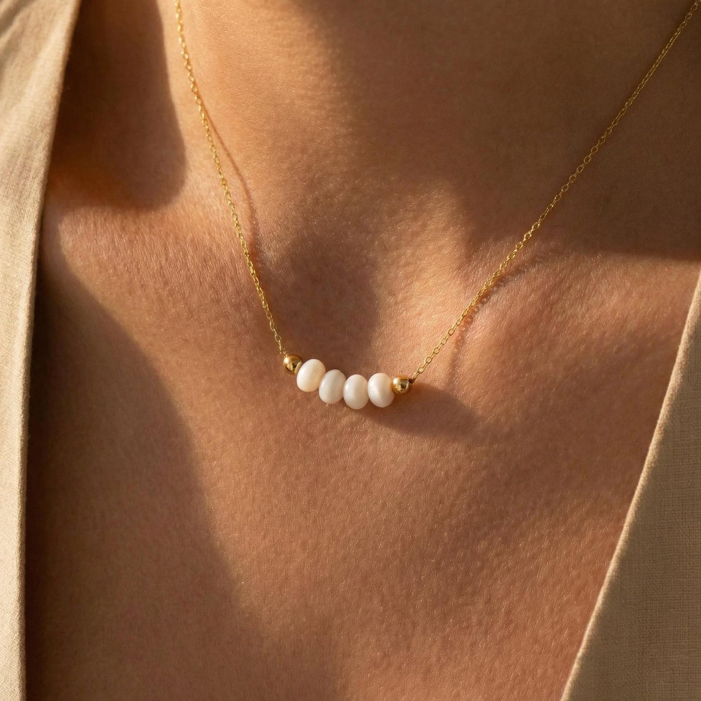 Dainty Pearl Necklace, 40th Birthday Gift for Women, Four Bead Choker, Mothers Day Jewelry, Minimalist Grandma Gift, Custom Mom of Four