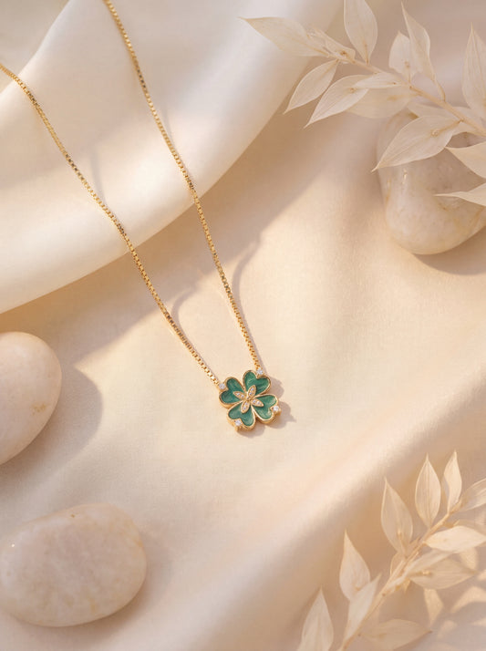 Green Clover Necklace